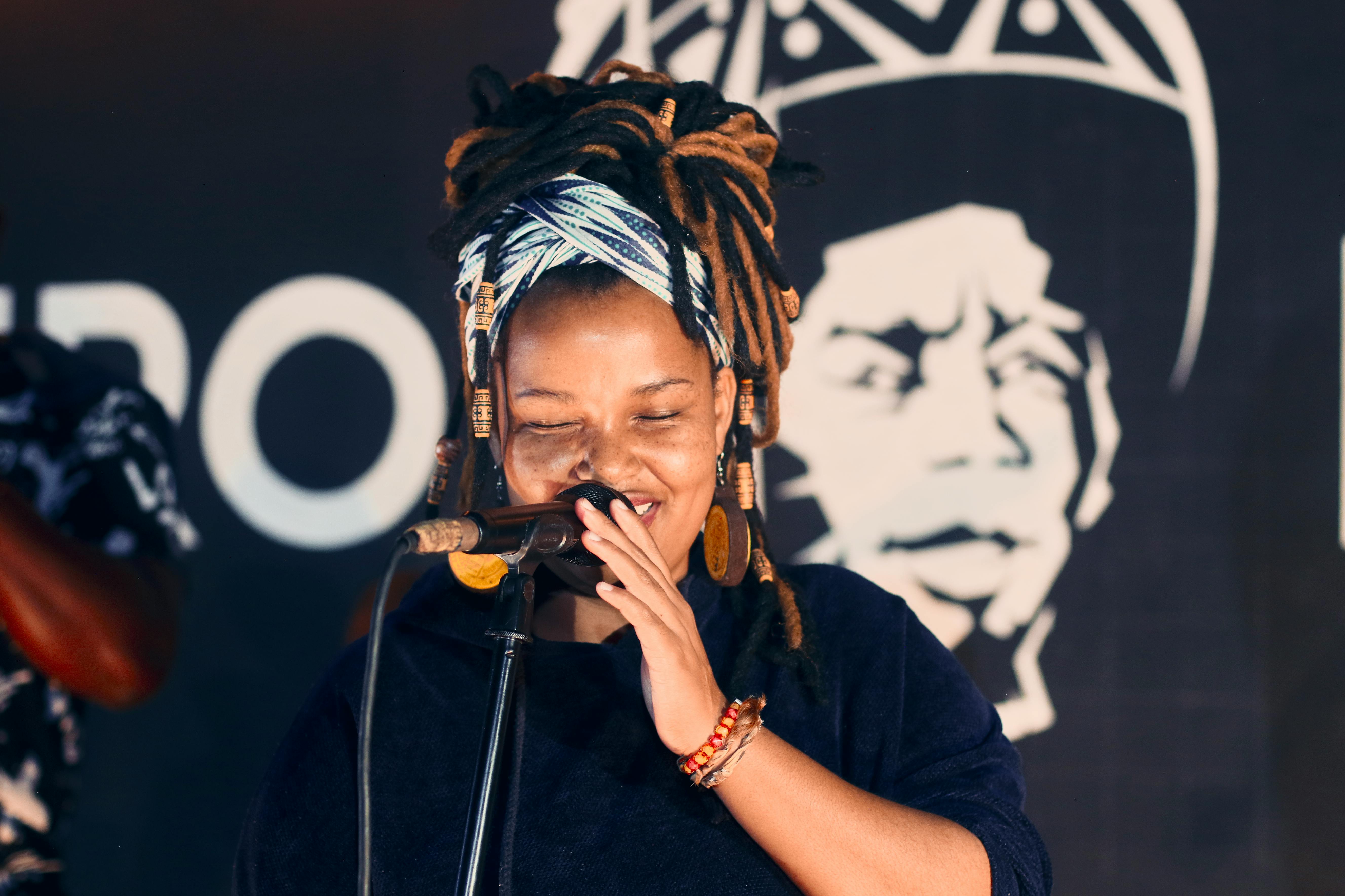 Vibrant  digital performance of poems from Africa by a female